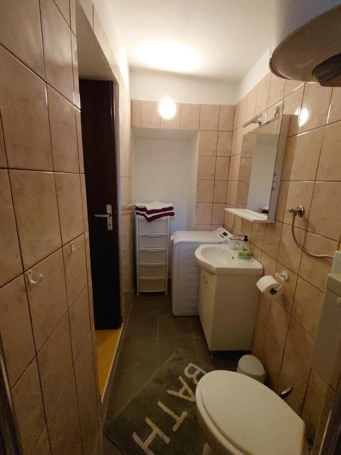 Apartmani Lea Jadranovo Esterno foto