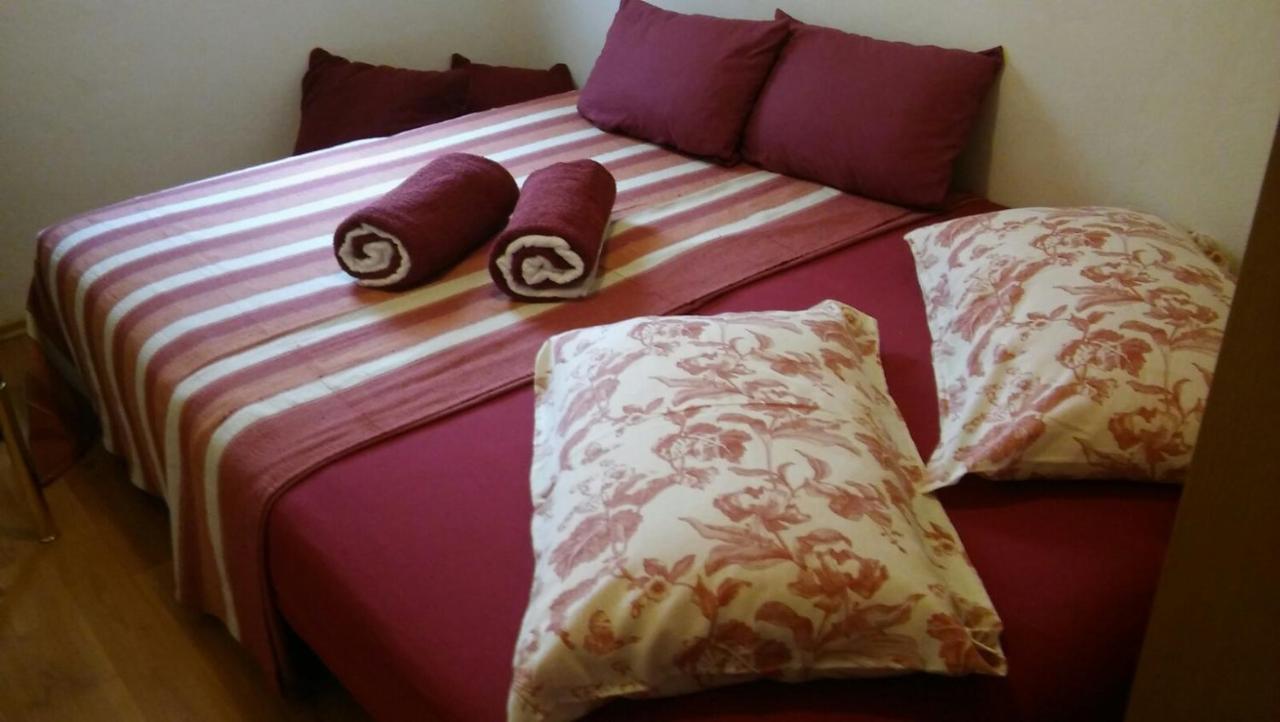 Apartmani Lea Jadranovo Esterno foto