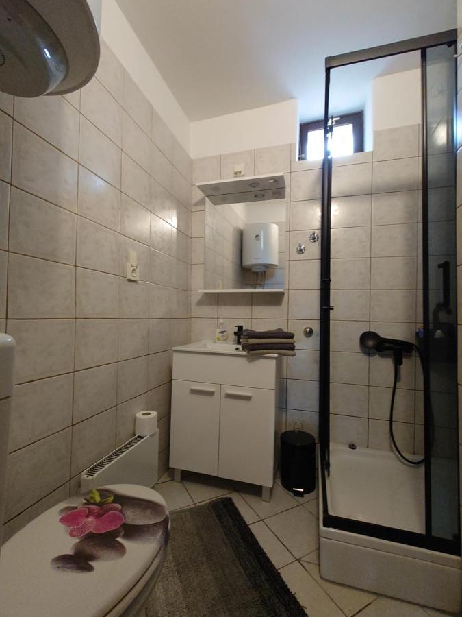 Apartmani Lea Jadranovo Esterno foto